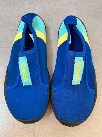 Zwemschoenen Decatlhon mt 28/29 als nieuw! beschikbaar voor biedingen