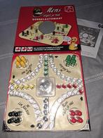 Mens erger je niet, Hobby en Vrije tijd, Gezelschapsspellen | Bordspellen, Ophalen of Verzenden, Zo goed als nieuw