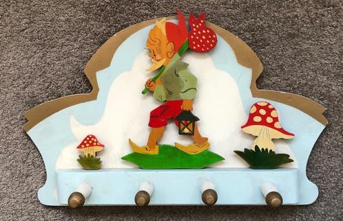 Vintage kinderkapstokje met kabouter, Kinderen en Baby's, Kinderkamer | Inrichting en Decoratie, Gebruikt, Kapstokje, Ophalen