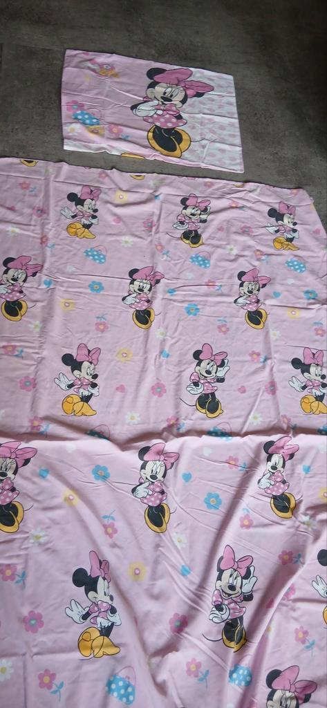 1 pers.kinder dekbedovertrek frozen,minnie mouse,hello kitty, Kinderen en Baby's, Kinderkamer | Beddengoed, Zo goed als nieuw