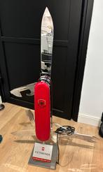 Victroinox winkel display, Ophalen, Zo goed als nieuw, Reclamebord