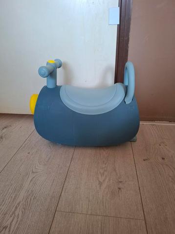 loopfiets trein blauw/licht blauw beschikbaar voor biedingen