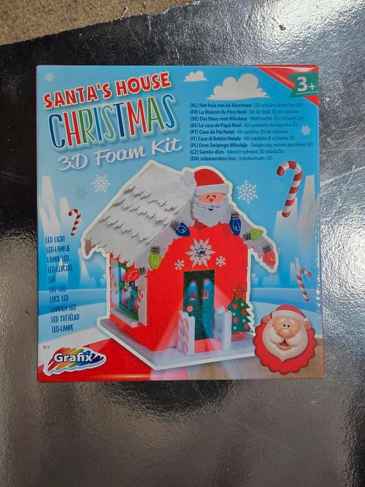 3D Foam Kit - Santa's House Kerst Knutselset, Kinderen en Baby's, Speelgoed | Educatief en Creatief, Bouwen, Ophalen of Verzenden