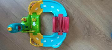 Vtech Toet Toet Auto's Rijbaan beschikbaar voor biedingen