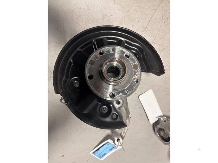 Fusee rechts-achter van een Audi Q2, Auto-onderdelen, Ophanging en Onderstel, Audi, Gebruikt, 3 maanden garantie, Ophalen of Verzenden