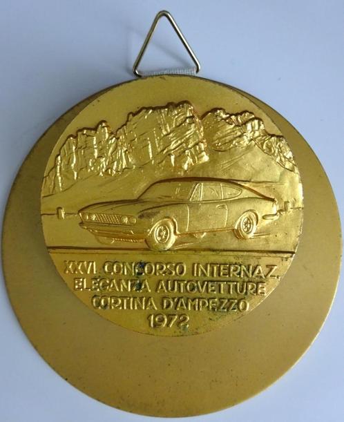 Souvenir Concours d'élégance automobile Cortina 1972 Dino, Verzamelen, Automerken, Motoren en Formule 1, Zo goed als nieuw, Auto's