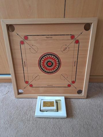 Carrom bordspel beschikbaar voor biedingen