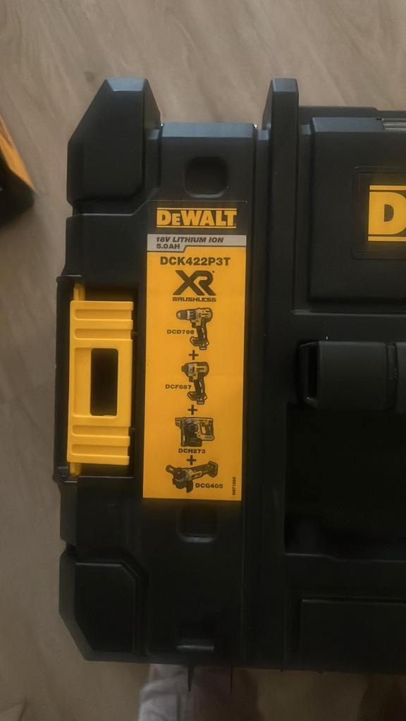 DeWalt DCK422P3T 18V Accu Gereedschap Set, Doe-het-zelf en Verbouw, Gereedschap | Boormachines, Nieuw, Ophalen of Verzenden