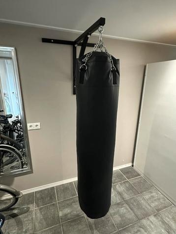 Bokszak 150cm (zo goed als nieuw) beschikbaar voor biedingen