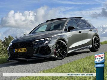 Audi Rs3 2.5 TFSI 400PK Quattro / Pano / Carbon Diffuser / F beschikbaar voor biedingen