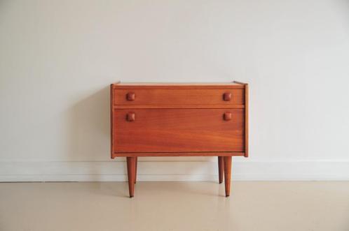 vintage dressoir kast met klep, Huis en Inrichting, Kasten | Dressoirs, Gebruikt, 50 tot 100 cm, 25 tot 50 cm, Met lade(s), Met klep(pen)
