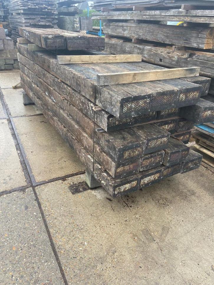 Eikenhouten gebruikte wisselhouten bielzen GEEN teer, Tuin en Terras, Bielzen en Borders, Gebruikt, Biels, Hout, Ophalen of Verzenden