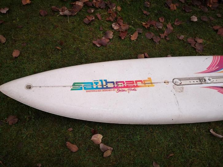 Oude Windsurfplank - Brian Hinde Masterclass, Watersport en Boten, Windsurfen, Gebruikt, Plank, 250 tot 300 cm, Met vin(nen), Ophalen of Verzenden