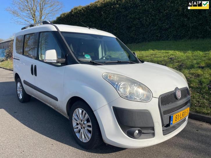 Fiat Doblò 2.0 MultiJet Emotion - 5 Persoons - Clima, Auto's, Fiat, Bedrijf, Te koop, Doblo, ABS, Airbags, Airconditioning, Centrale vergrendeling