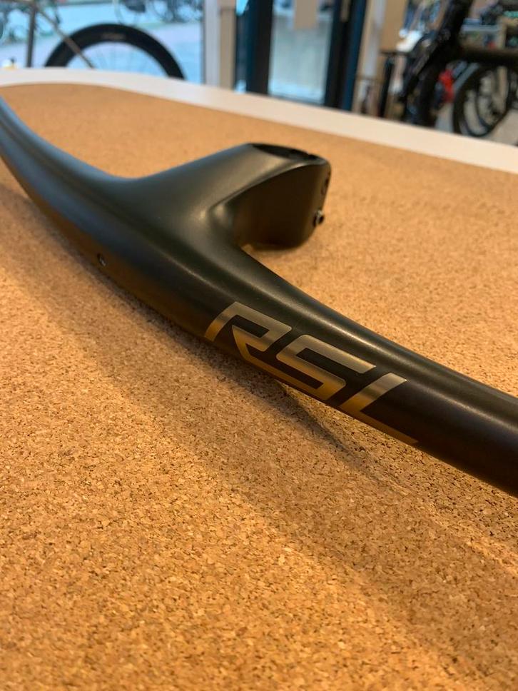 Bontrager RSL carbon XC MTB intergrated stuur/stuurpen, Fietsen en Brommers, Fietsonderdelen, Mountainbike, Stuur, Ophalen of Verzenden