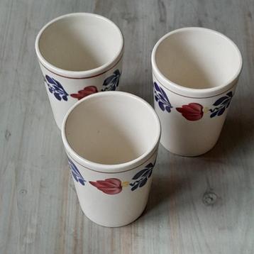 Boerenbont 3 kleine bekers beschikbaar voor biedingen