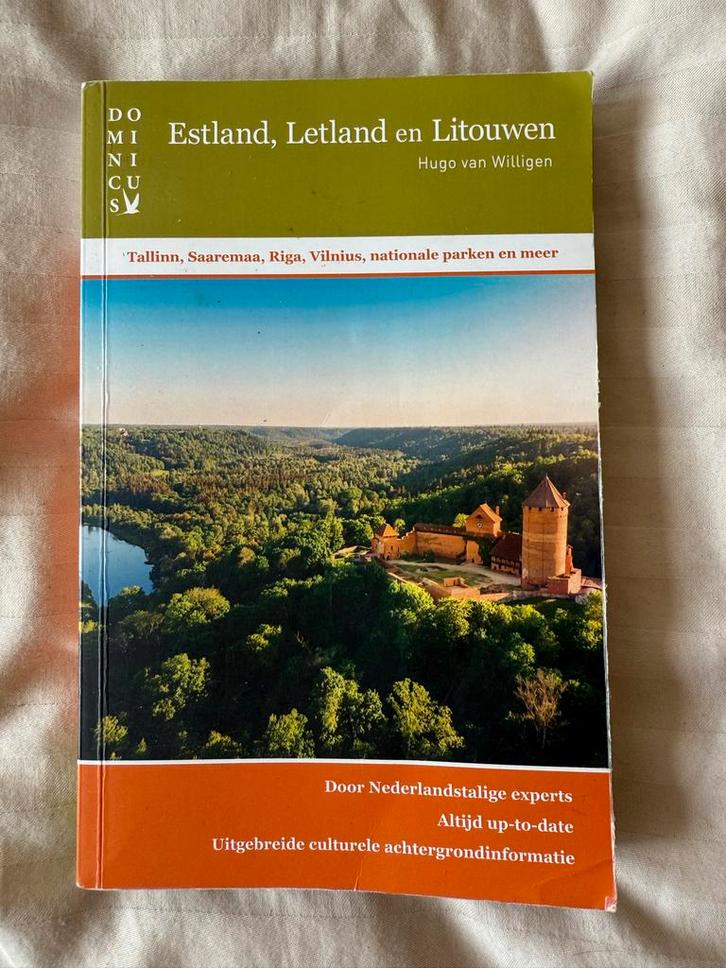 Reisgids Estland, Letland & Litouwen, Boeken, Reisgidsen, Zo goed als nieuw, Reisgids of -boek, Europa, Overige merken, Ophalen of Verzenden