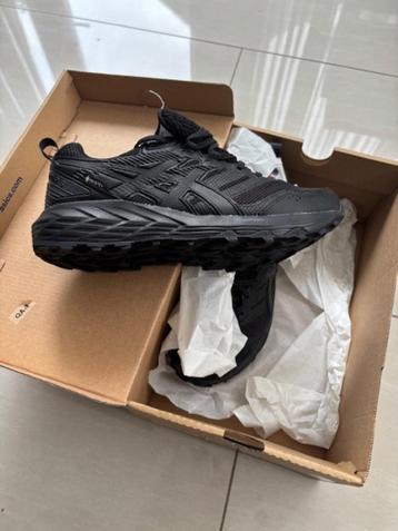 Nieuwe Asics Gel-Venture Sneakers 38 beschikbaar voor biedingen