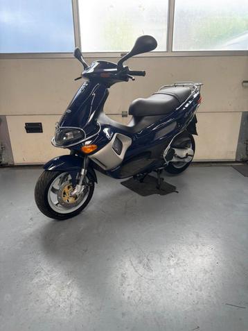 Gilera Runner Darkdream 50cc 2t beschikbaar voor biedingen