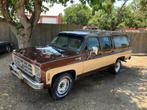 3 x 1977 1986 suburban, Auto's, Automaat, Suburban, Achterwielaandrijving, 8 cilinders