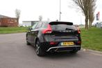 Volvo V40 2.0 T4 R-DESIGN 190pk | PANORAMA | STOELVERW | LED, Auto's, Voorwielaandrijving, 65 €/maand, Zwart, Bedrijf