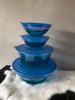Tupperware Schalen - transparant blauw met turqoise, Ophalen of Verzenden, Zo goed als nieuw, Blauw, Schaal