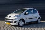 Peugeot 107 1.0 5DRS | NAP | ALLE OPTIES | BOEKJE, Auto's, Peugeot, Voorwielaandrijving, Zwart, Handgeschakeld, Particulier