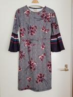 Jurk, Kleding | Dames, Jurken, Ophalen of Verzenden, Zo goed als nieuw, Boven de knie
