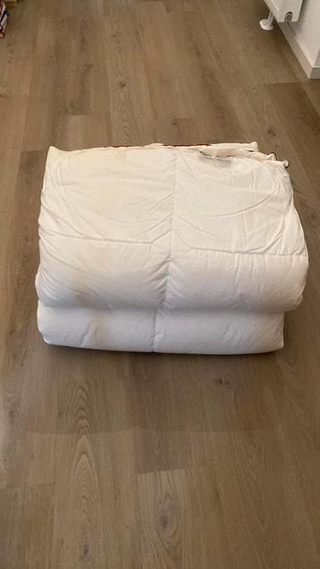 2x 140x220 tempur 4 in dekbed  beschikbaar voor biedingen