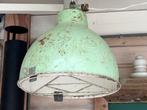 Vintage industriële 42 cm grote metalen oude lamp groen, Minder dan 50 cm, Gebruikt, Ophalen of Verzenden, Metaal