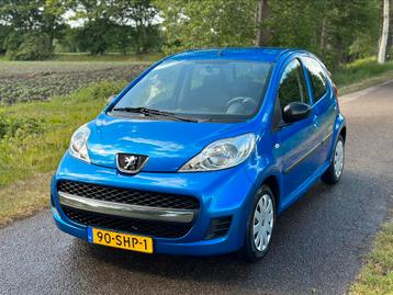 Peugeot 107 1.0 12V 5DR 2011 Blauw / AIRCO - NAP beschikbaar voor biedingen