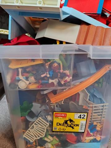 grote partij playmobil beschikbaar voor biedingen