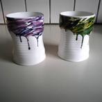 2 leuke bekers  ( voor een schilder?), Ophalen of Verzenden, Overige materialen, Overige stijlen, Kop(pen) en/of Schotel(s)