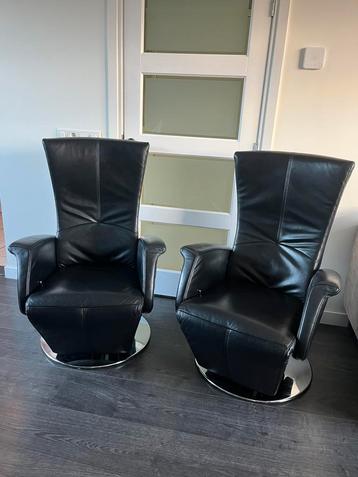 2 Nette Prominent Relaxfauteuils Zwart Leer Draaibaar M/L beschikbaar voor biedingen