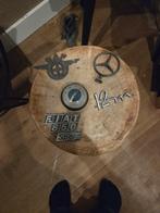 Auto emblemen. En vintage auto banden spanningsmeter, Ophalen of Verzenden, Overige merken