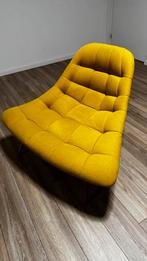 MADE Kolton Fauteuil - Yolk Yellow, Huis en Inrichting, Stoelen, Ophalen, Gebruikt, Overige kleuren, Mid-Century Modern en Scandinavische