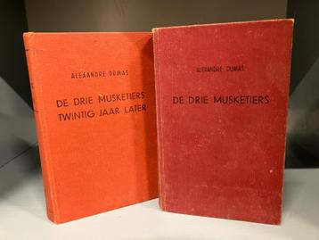 Alexandre Dumas - De 3 musketiers - 2 historische romans beschikbaar voor biedingen