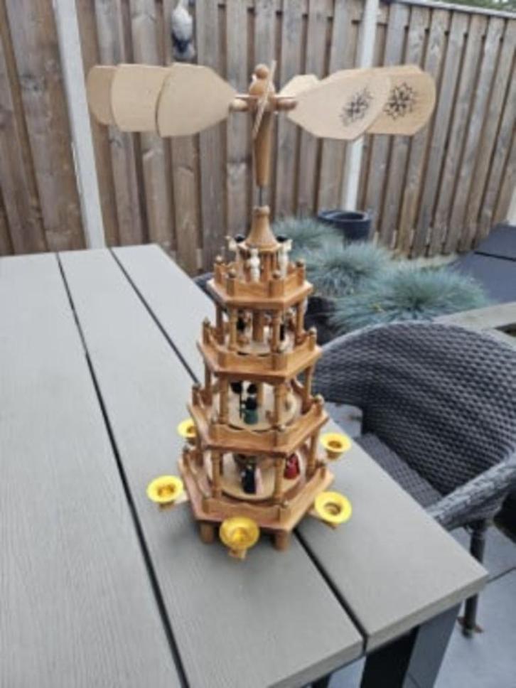 Prachtige grote duitse houten kerstpiramide ertsgebergte, Diversen, Kerst, Gebruikt, Ophalen of Verzenden