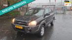 Hyundai Tucson 2.0i Style, Stof, Gebruikt, 4 cilinders, Zwart