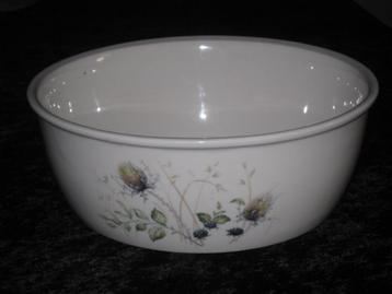 Royal Albert Wild Briar Schaal beschikbaar voor biedingen