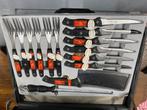 Koffer met uitgebreid messenset, Ophalen, Zo goed als nieuw, Rvs of Chroom