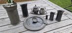 Tinnen servies met kannen, bord, lepel, melk- en suikersetje, Antiek en Kunst, Antiek | Tin, Ophalen