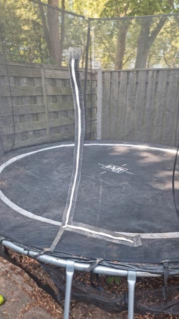 Exit Silhouette trampoline Ø305 cm + veiligheidsnet stevig  beschikbaar voor biedingen