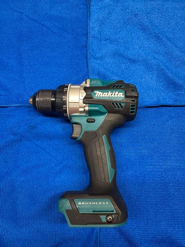 Makita DHP486 Accu Klopboormachine, Doe-het-zelf en Verbouw, Gereedschap | Boormachines, Gebruikt, Boor- en Schroefmachine, 600 watt of meer