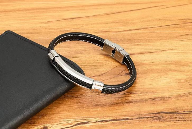 Zwarte Gevlochten Leren Heren Armband Met Stalen Accenten, Sieraden, Tassen en Uiterlijk, Armbanden, Nieuw, Leer, Zwart, Verzenden