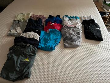 20 shirts adidas tennis sport mt M beschikbaar voor biedingen