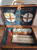 Vintage Picknickmand voor 4 personen, Ophalen of Verzenden, Gebruikt
