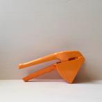 Italiaanse oranje vintage puree-knijper - kunststof - IZGS, Ophalen of Verzenden, Gebruikt