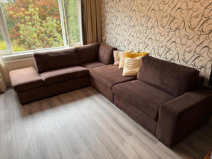 Bruine Hoekbank - Stof, Huis en Inrichting, Banken | Bankstellen, Gebruikt, Hoekbank, Vierpersoons of meer, 250 tot 300 cm, 75 tot 100 cm