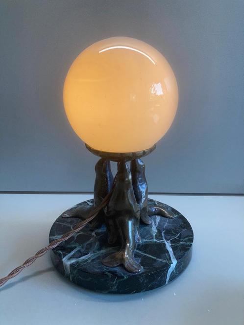art deco zeeleeuw lamp met drie zeeleeuwen jaren 20 / 30, Huis en Inrichting, Lampen | Tafellampen, Gebruikt, Minder dan 50 cm